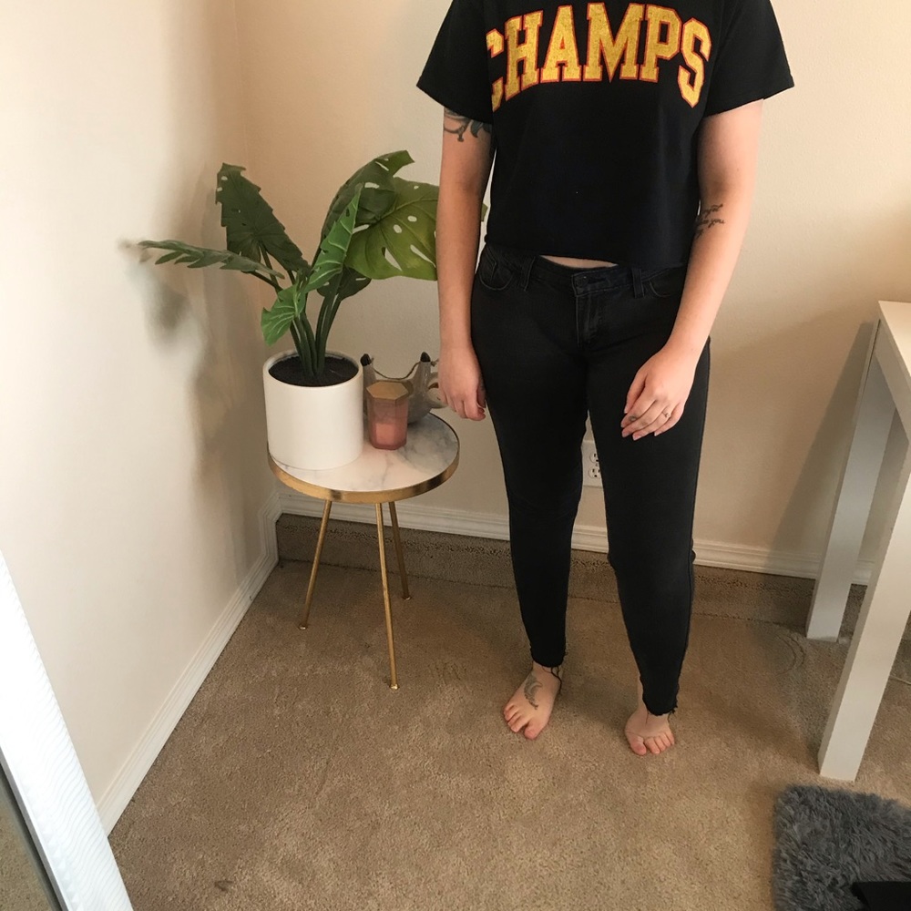 Black Levi skinny jeans